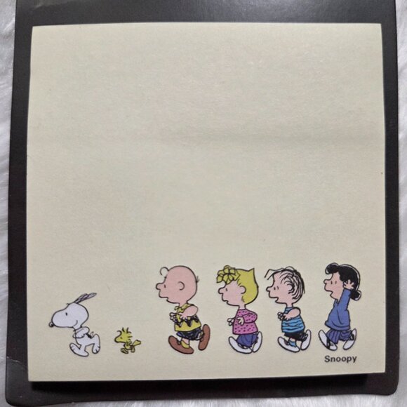Peanuts Characters Post-It Note Pad - Picture 4 of 4